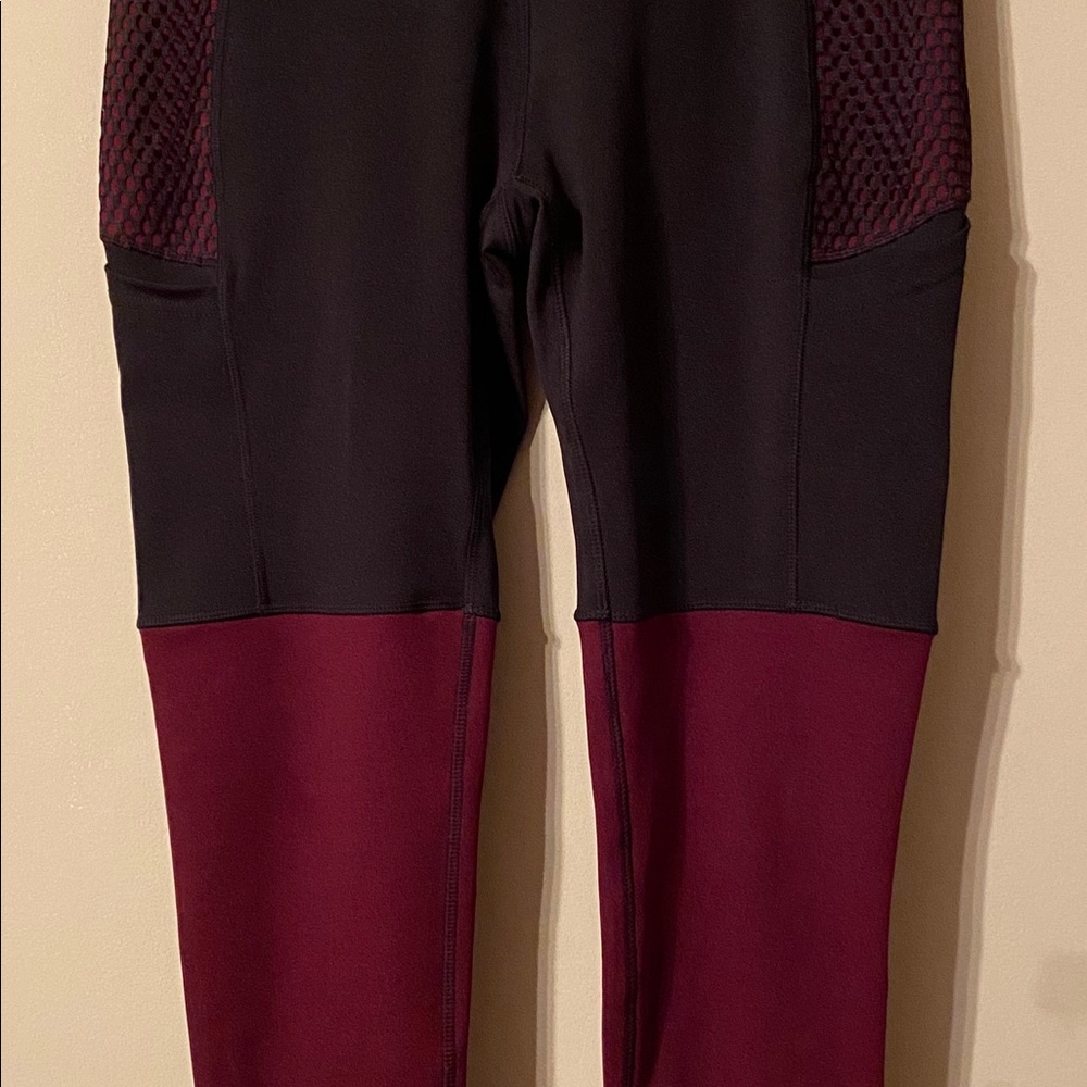 Popfit pocket leggings women’s size L
